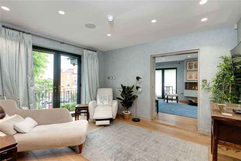 5 bedrooms houses to sale in Hornsey Lane Gardens, Highgate-image 20