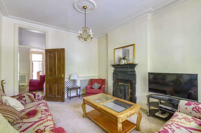 3 bedrooms apartments/flats to sale in Lissenden Mansions, Lissenden Gardens-image 11