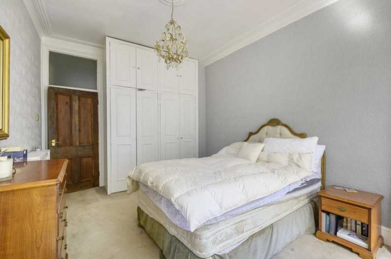 3 bedrooms apartments/flats to sale in Lissenden Mansions, Lissenden Gardens-image 6