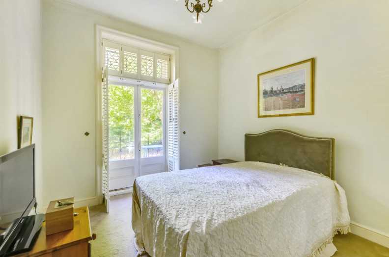 3 bedrooms apartments/flats to sale in Lissenden Mansions, Lissenden Gardens-image 5