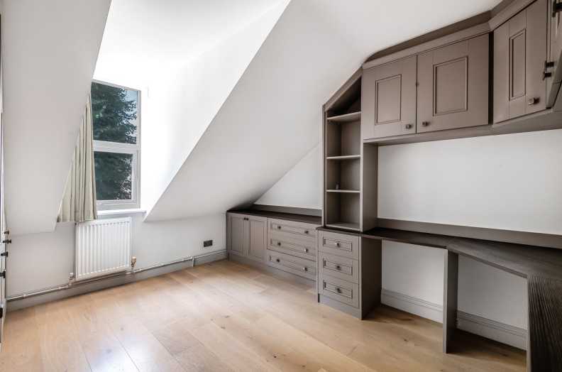 3 bedrooms apartments/flats to sale in Archway Road, Highgate-image 6