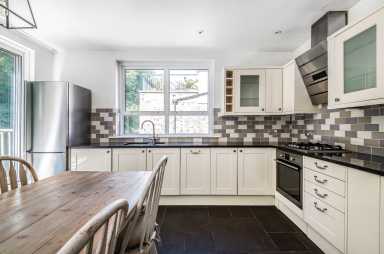 Archway Road, Highgate - N6 view 14