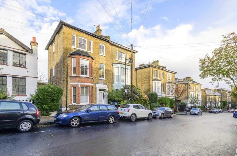 1 bedroom apartments/flats to sale in Bickerton Road, Archway-image 9