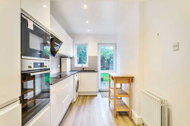 1 bedroom apartments/flats to sale in Bickerton Road, Archway-image 10