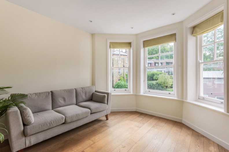 2 bedrooms apartments/flats to sale in Hillside Gardens, Highgate-image 9