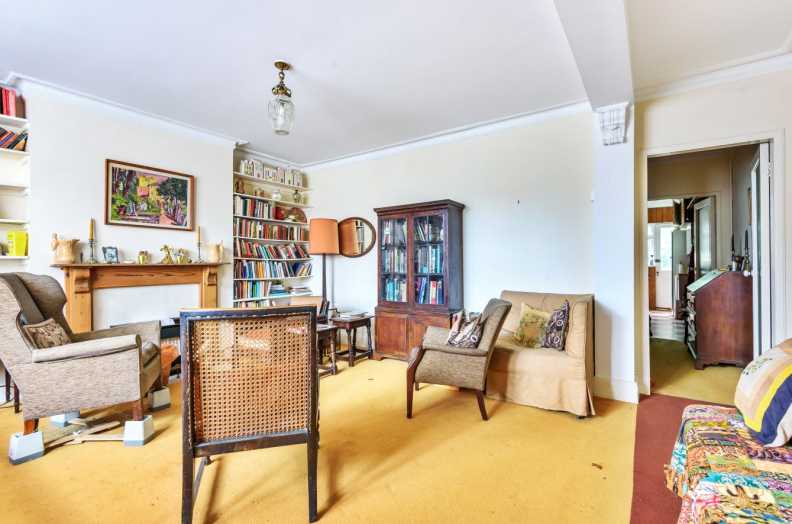 1 bedroom apartments/flats to sale in Highgate West Hill, Highgate-image 3