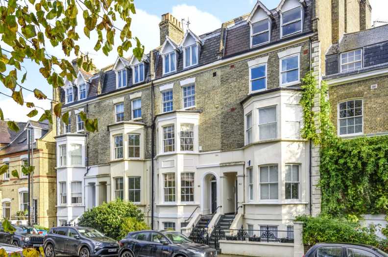 1 bedroom apartments/flats to sale in Highgate West Hill, Highgate-image 1
