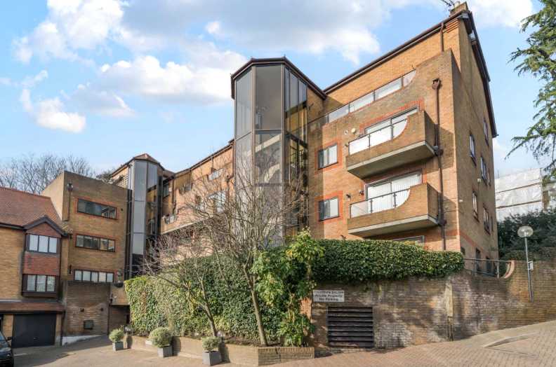 2 bedrooms apartments/flats to sale in Thornbury Square, Highgate-image 22
