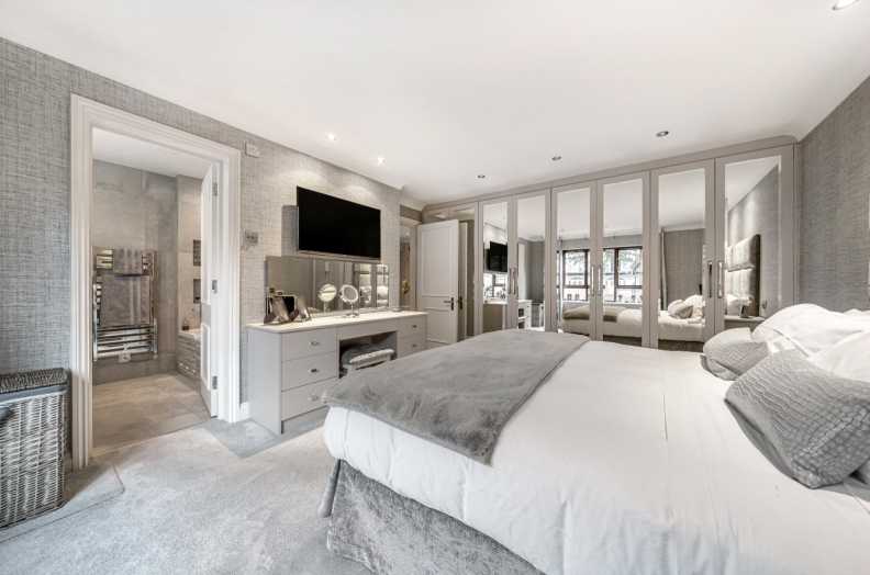 2 bedrooms apartments/flats to sale in Thornbury Square, Highgate-image 33