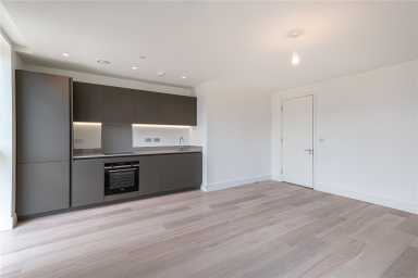 Daneland Walk, Tottenham Hale N17 image 3