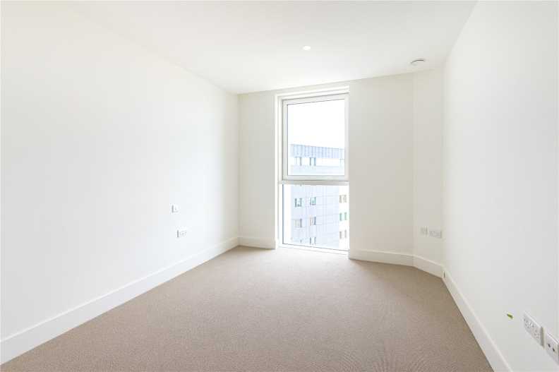 1 bedroom to sale in Daneland Walk, Tottenham Hale-image 4