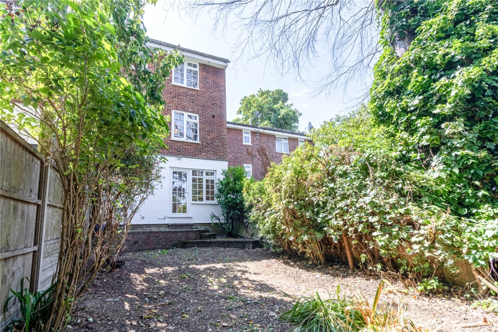 4 bedrooms houses for sale in Oldfield Mews, Highgate - N6 view 7
