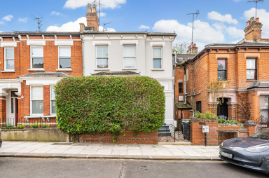 Langdon Park Road, Highgate - N6 view 19