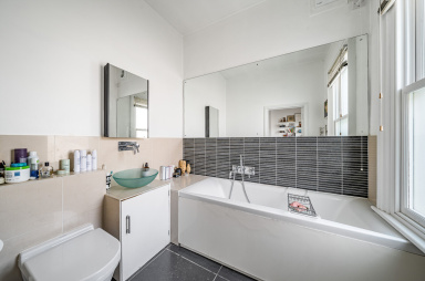 Langdon Park Road, Highgate - N6 view 9