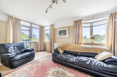 Great North Road, London - N2 view 17