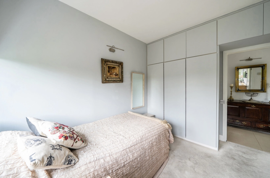 2 bedrooms apartments/flats for sale in Sheldon Avenue, Highgate - N6 view 16