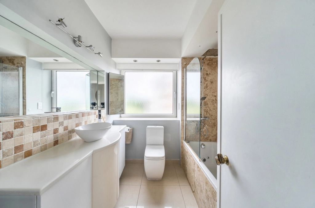 2 bedrooms apartments/flats for sale in Sheldon Avenue, Highgate - N6 view 9