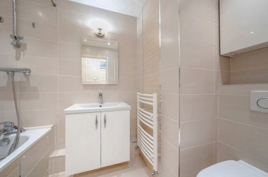 Shepherds Hill, London N6 image 17