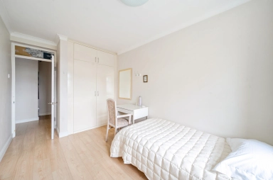 Shepherds Hill, London N6 image 12