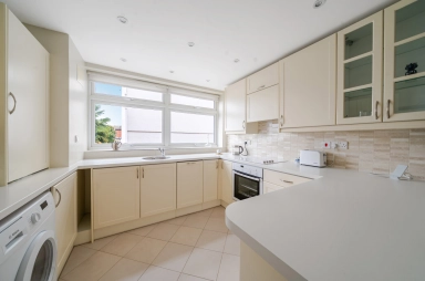 Shepherds Hill, London N6 image 18