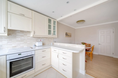 Shepherds Hill, London N6 image 23