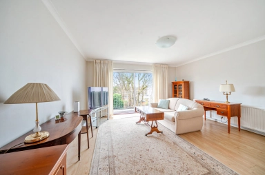 Shepherds Hill, London N6 image 39