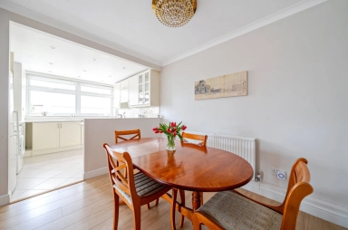 Shepherds Hill, London N6 image 46