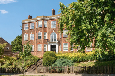 Aylmer Road, East Finchley - N2 view 12