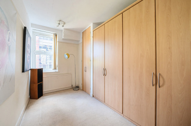 Aylmer Road, East Finchley - N2 view 8