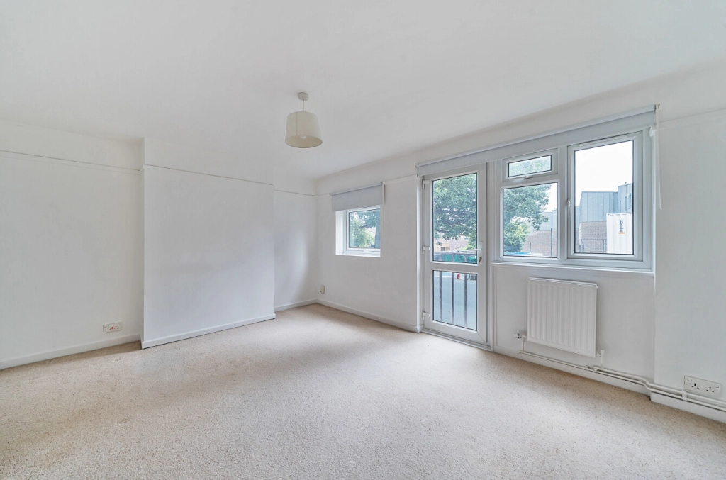2 bedrooms apartments/flats for sale in Great North Road, East Finchley - N2 view 2