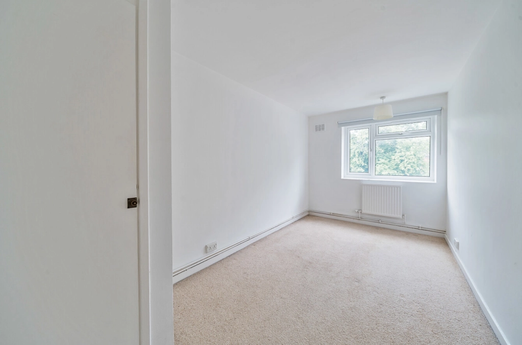 2 bedrooms apartments/flats for sale in Great North Road, East Finchley - N2 view 14