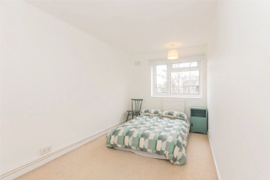 Great North Road, East Finchley - N2 view 15