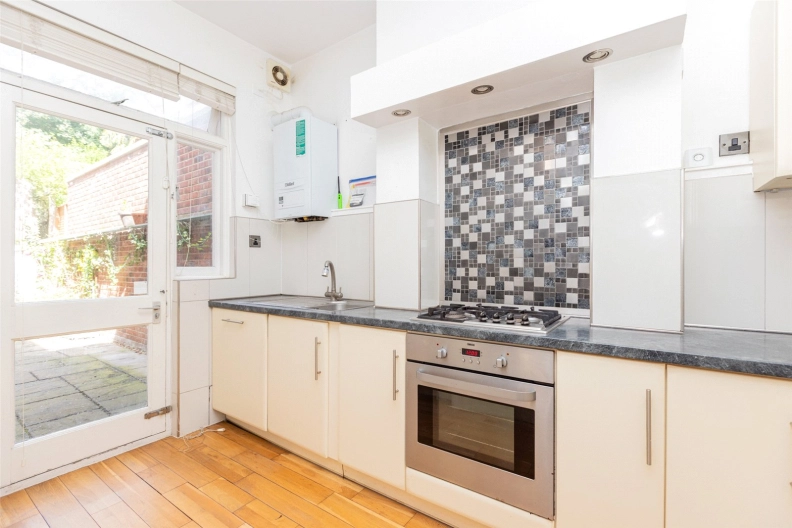 1 bedroom apartments/flats to sale in Waterlow Road, London-image 26