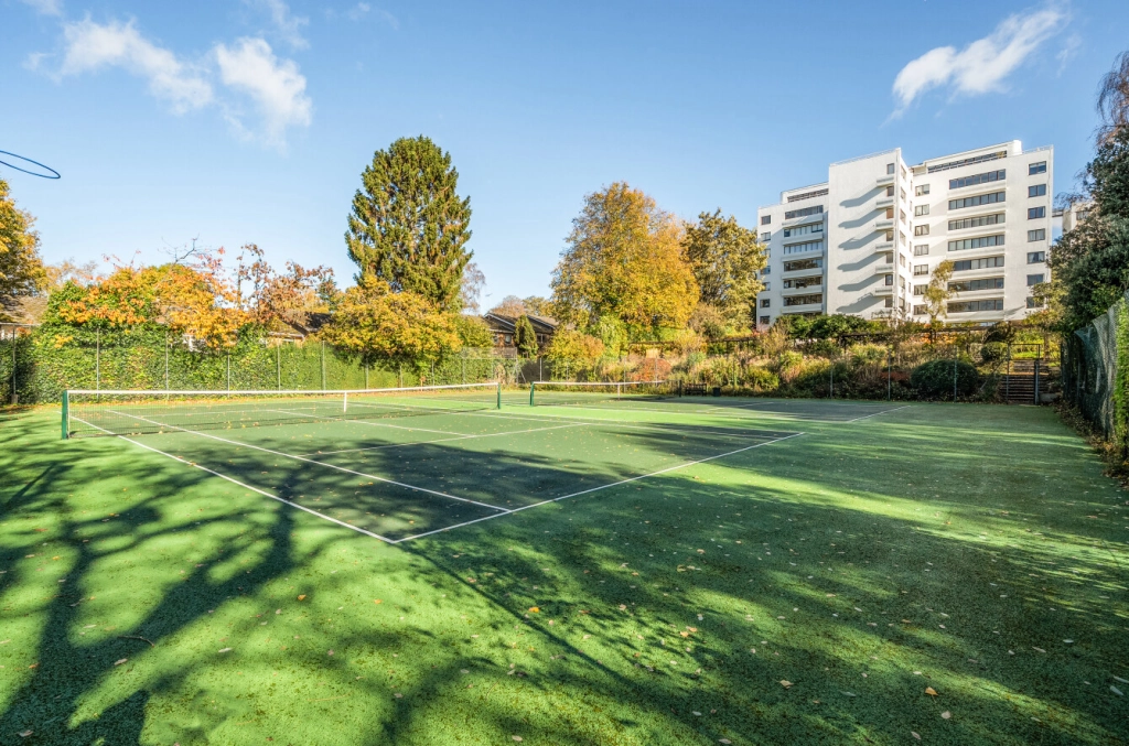 4 bedrooms apartments/flats for sale in North Hill, London - N6 view 17