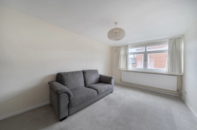 Crouch Hall Road, Crouch End - N8 view 11