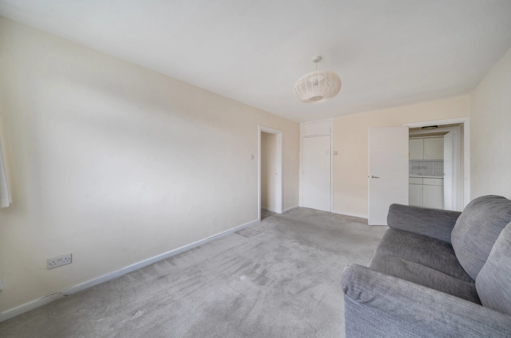 2 bedrooms apartments/flats for sale in Crouch Hall Road, Crouch End - N8 view 6