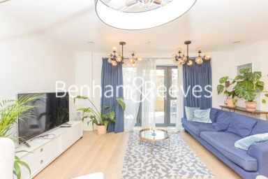 Archway Road, London - N6 view 4