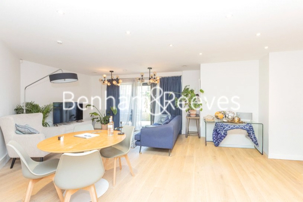 2 bedrooms apartments/flats for sale in Archway Road, London - N6 view 5