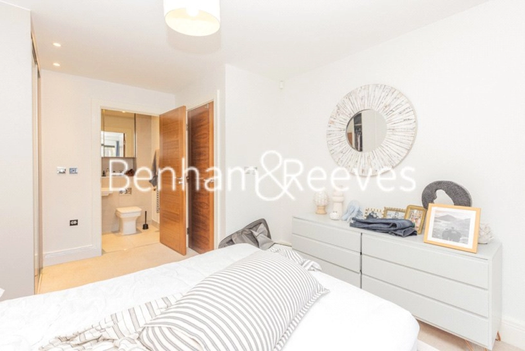 2 bedrooms apartments/flats for sale in Archway Road, London - N6 view 12