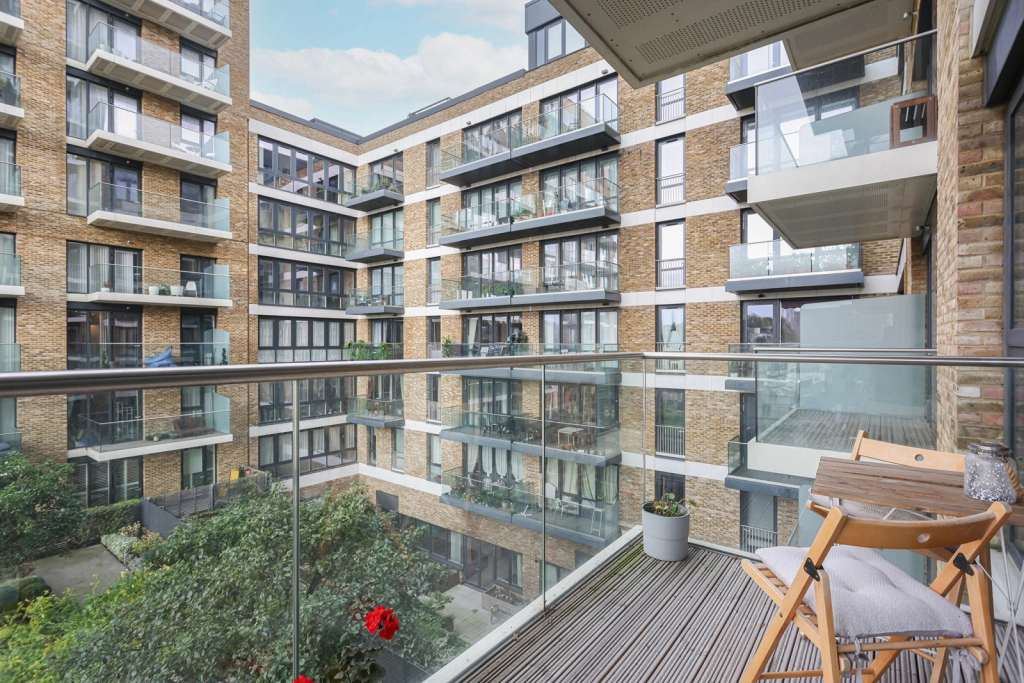 Studio apartments/flats for sale in Victory Parade, Woolwich - SE18 view 4