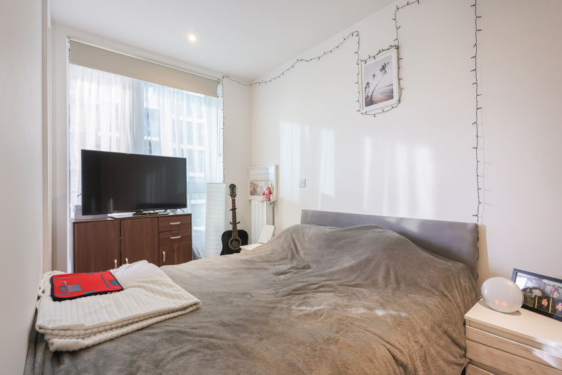 1 bedroom apartments/flats to sale in Victory Parade, Woolwich-image 5