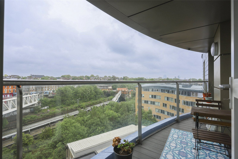 2 bedrooms apartments/flats for sale in Queensland Road, London - N7 view 8