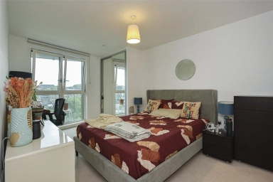 Queensland Road, London - N7 view 6