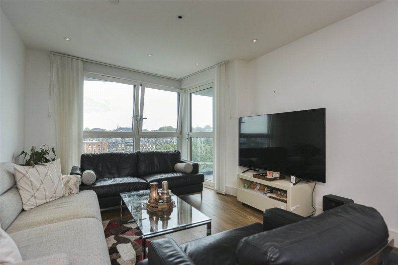2 bedrooms apartments/flats for sale in Queensland Road, London - N7 view 12