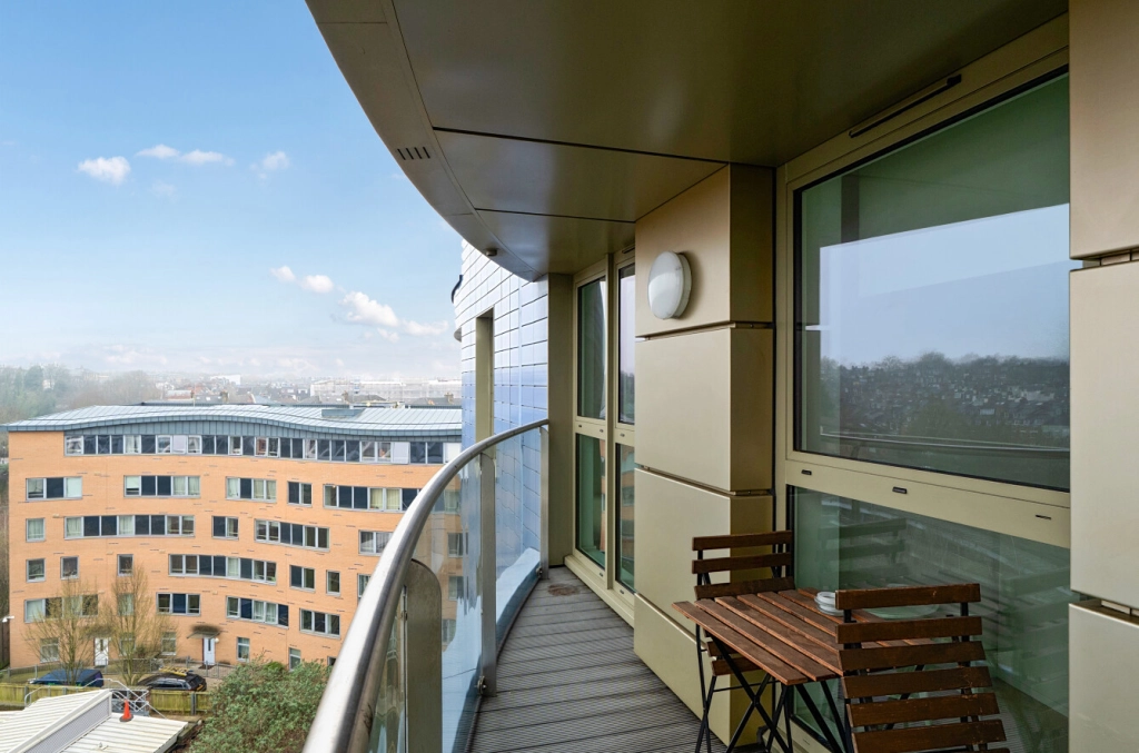 2 bedrooms apartments/flats for sale in Queensland Road, London - N7 view 15