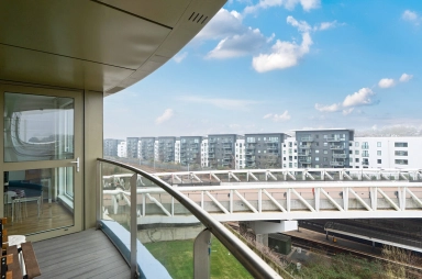 Queensland Road, London - N7 view 29