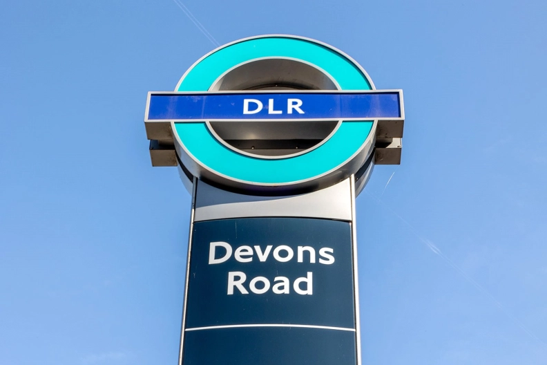 1 bedroom apartments/flats to sale in Bow Common Lane, Bow-image 12