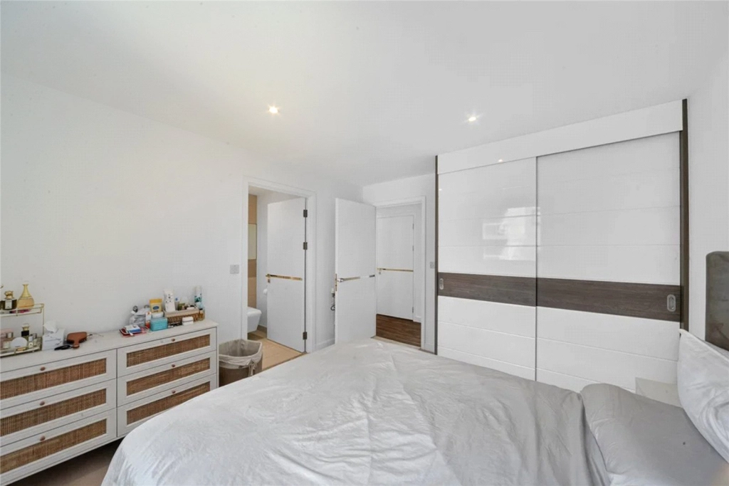 2 bedrooms apartments/flats for sale in Whiting Way, Rotherhithe - SE16 view 12