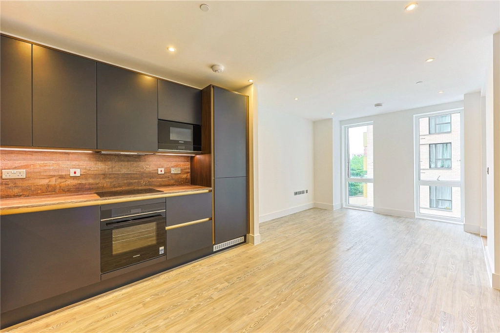 1 bedroom apartments/flats for sale in Sanday Drive, Colindale Gardens, Colindale - NW9 view 2