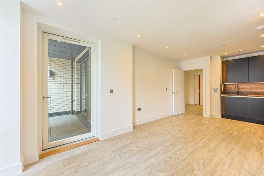 1 bedroom apartments/flats for sale in Sanday Drive, Colindale Gardens, Colindale - NW9 view 3